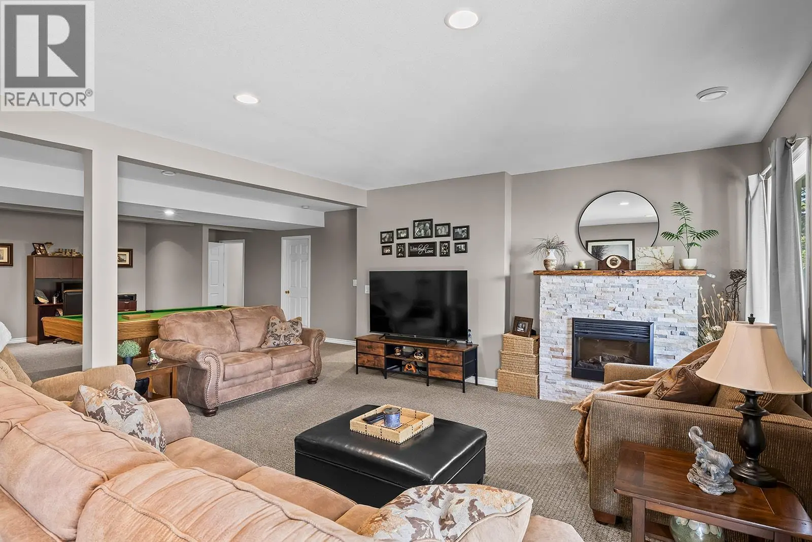 735 Nahanni Place. Kelowna, British Columbia
