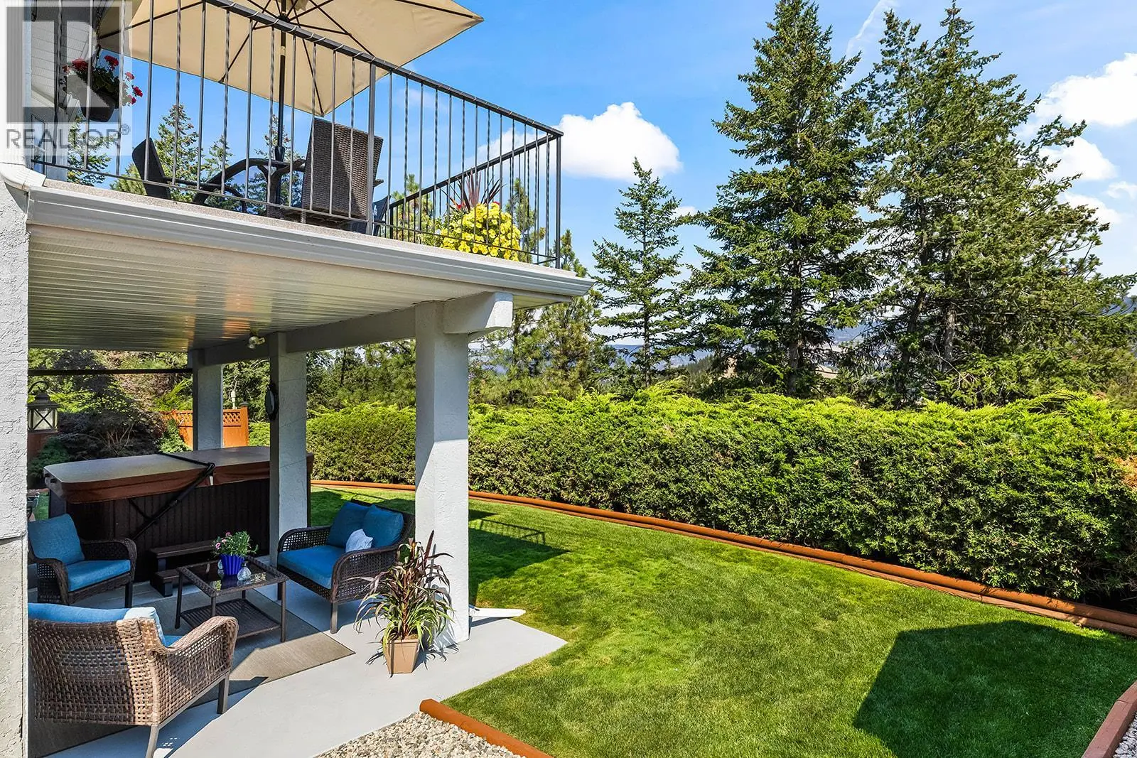 735 Nahanni Place. Kelowna, British Columbia