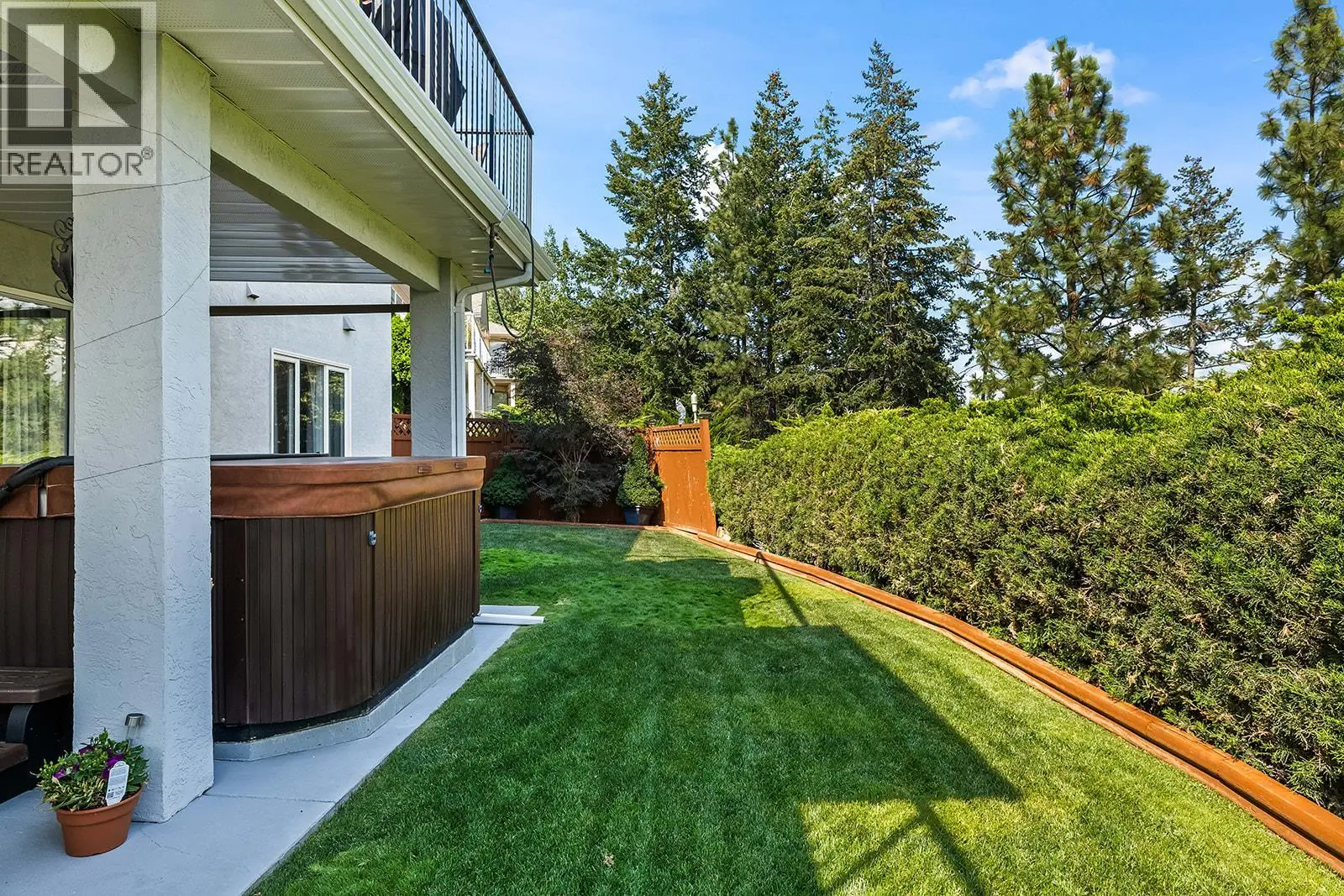 735 Nahanni Place. Kelowna, British Columbia