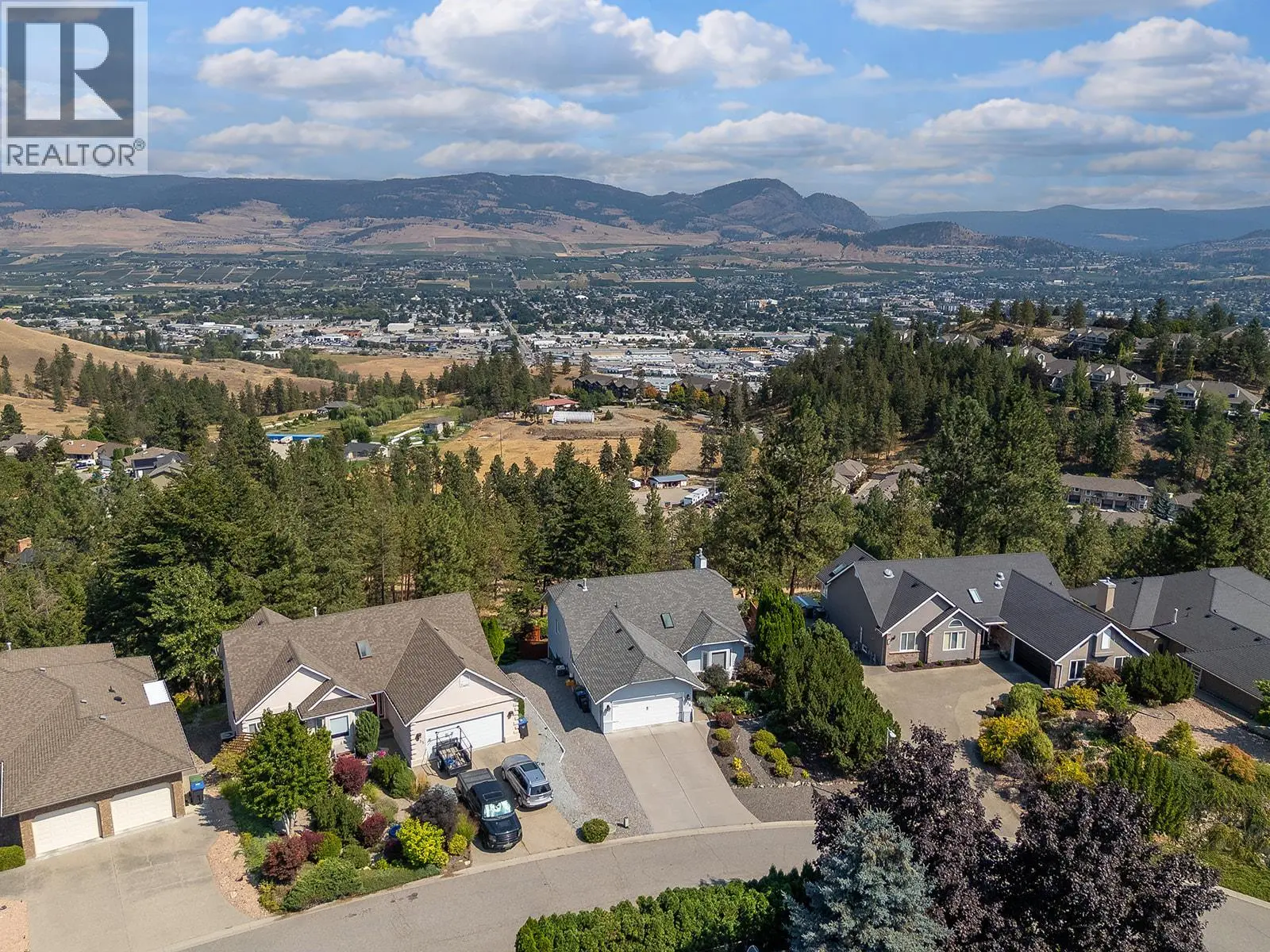 735 Nahanni Place. Kelowna, British Columbia