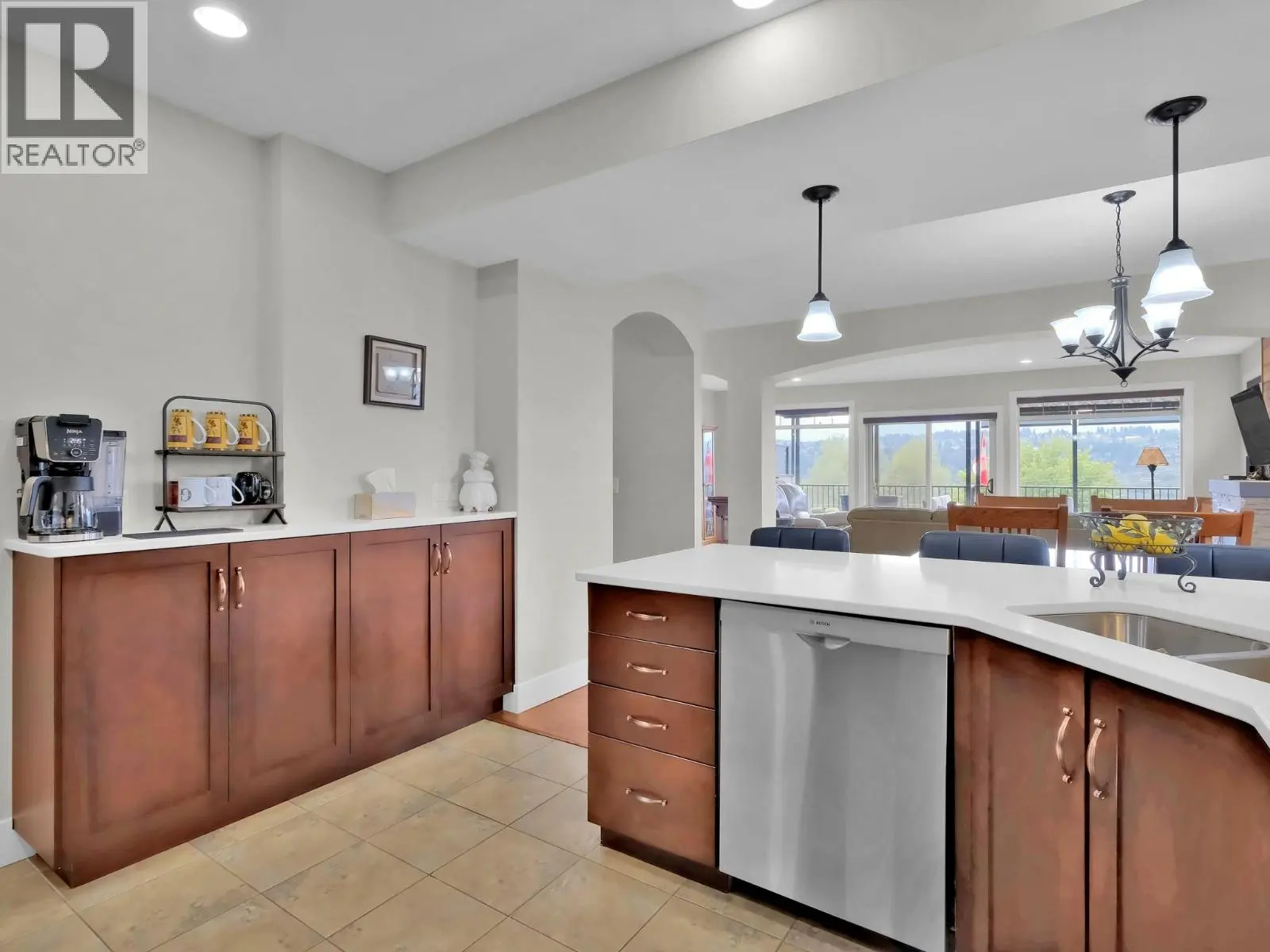 11339 Dakota Road. Lake Country, British Columbia