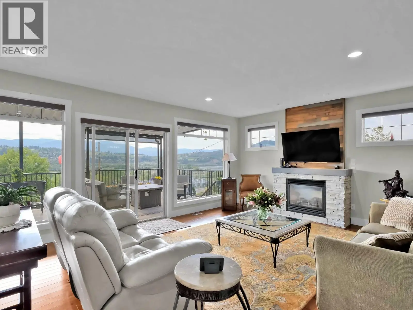 11339 Dakota Road. Lake Country, British Columbia