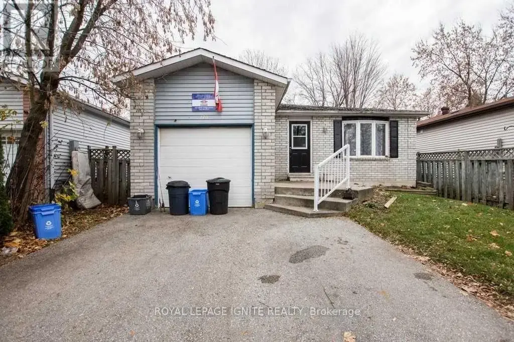Room# 1u - 170 Hickling Trail, Barrie (Grove East)