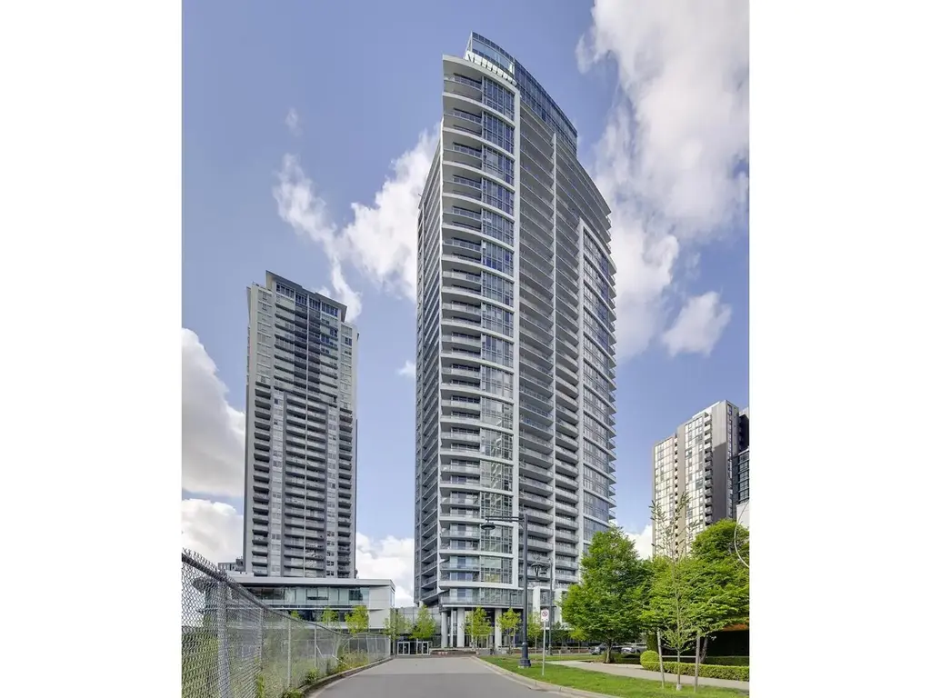 1805 13308 Central Avenue, Surrey