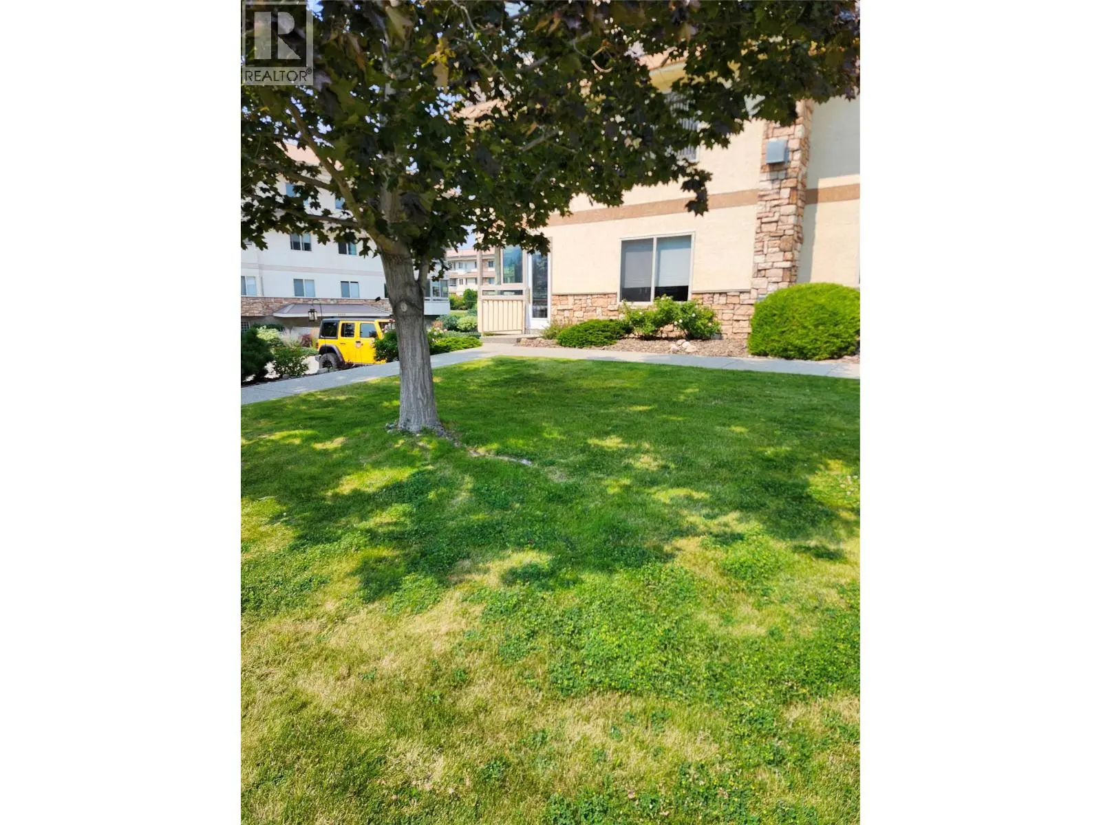 Photo of Listing #10396960