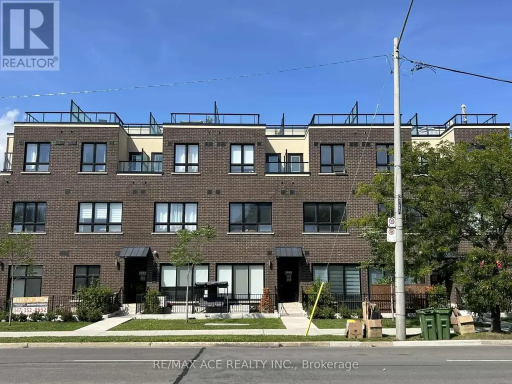 105 - 3686 St Clair Avenue E, Toronto (Cliffcrest)