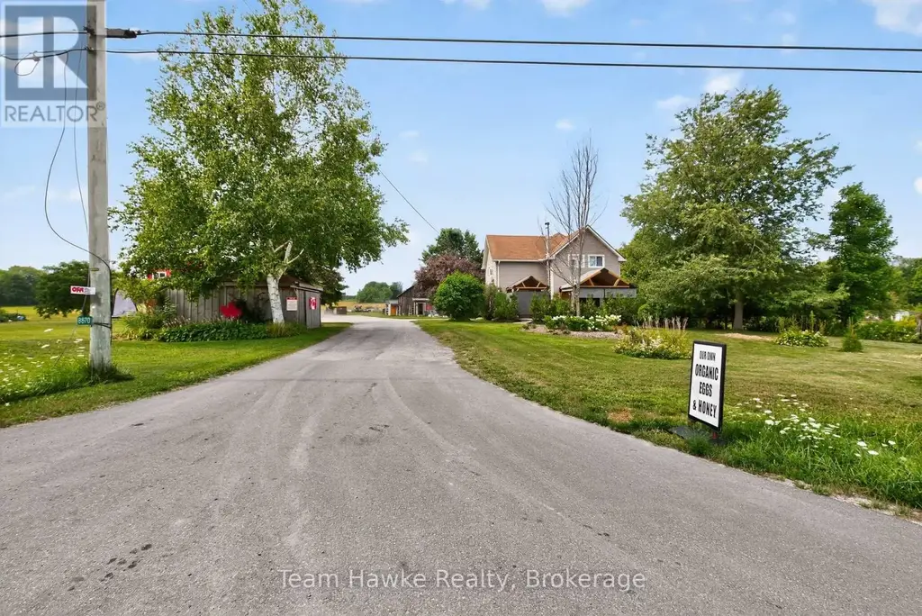 8870 County 93 Road, Midland