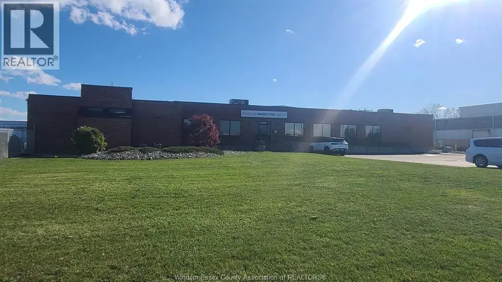 4960 Walker Road Unit# 3, Tecumseh