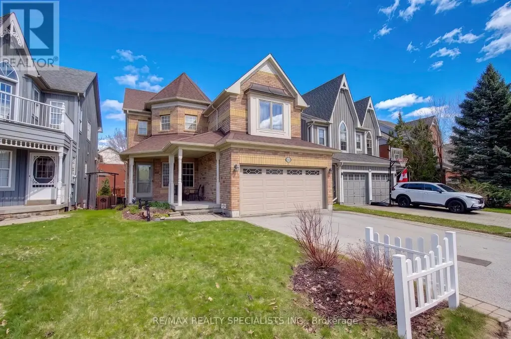 6960 Historic Trail, Mississauga (Meadowvale Village)