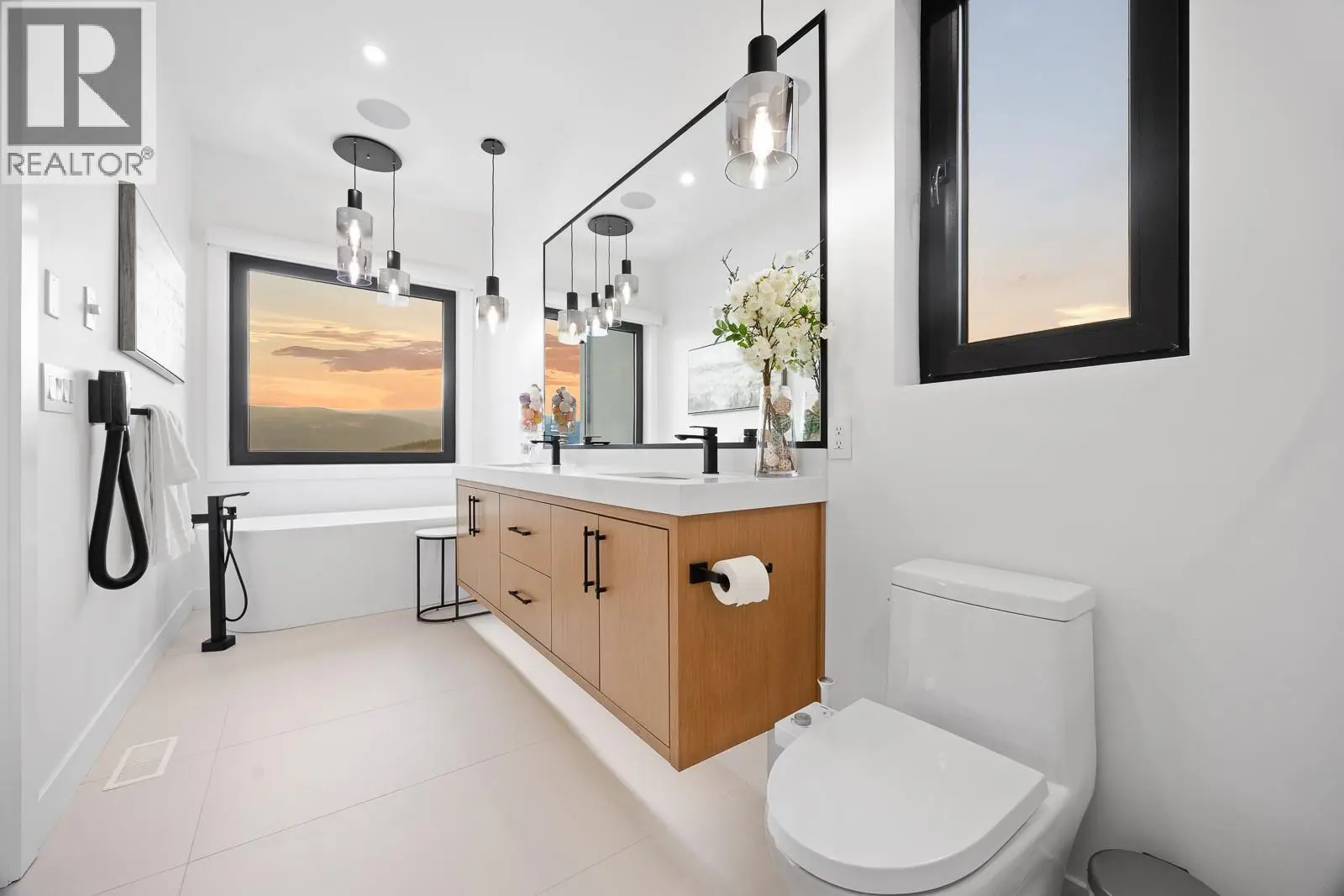 1102 Carnoustie Drive. Kelowna, British Columbia