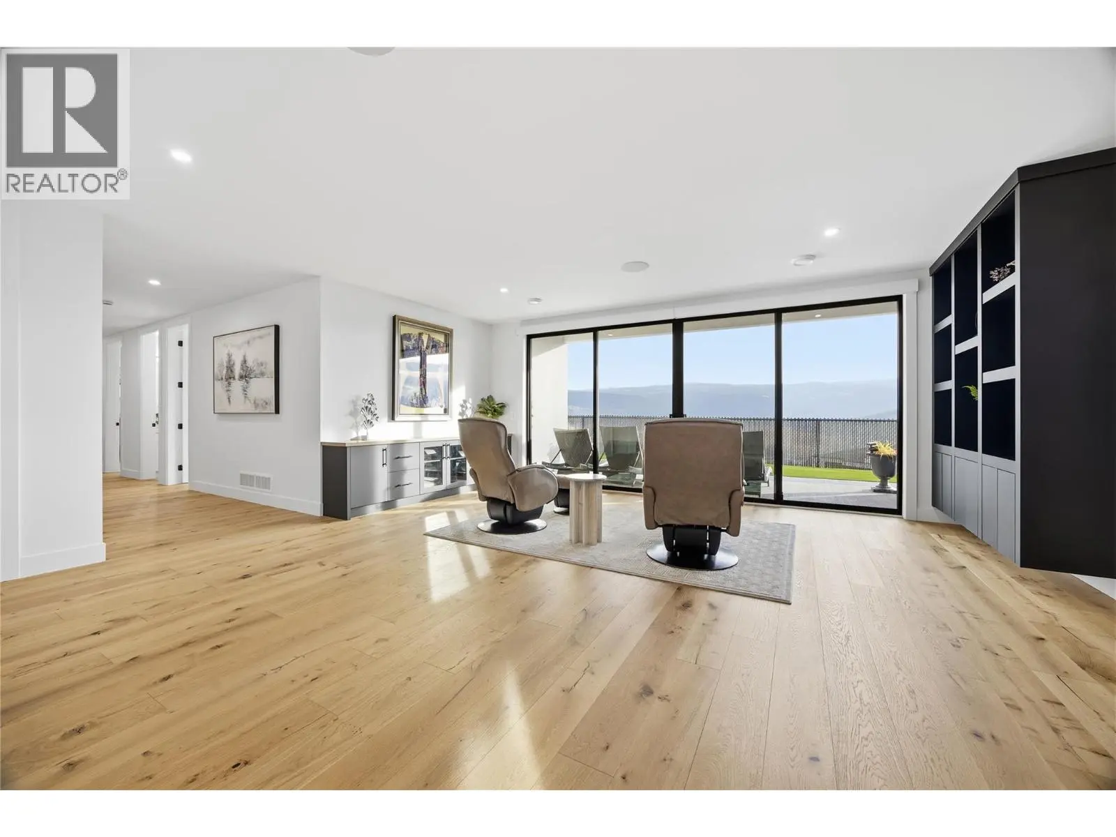 1102 Carnoustie Drive. Kelowna, British Columbia