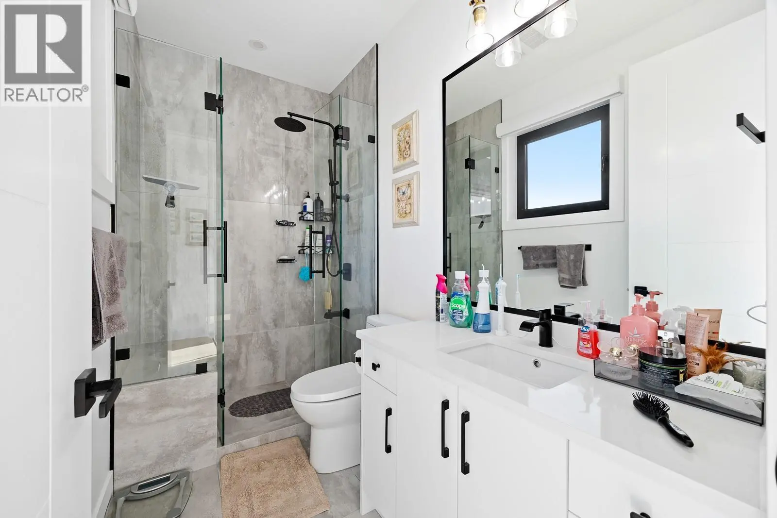 1102 Carnoustie Drive. Kelowna, British Columbia