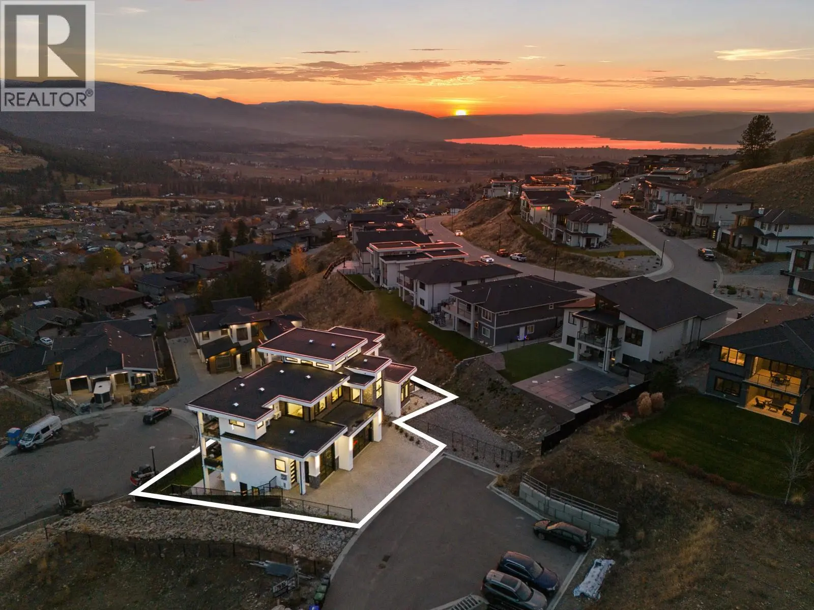 1102 Carnoustie Drive. Kelowna, British Columbia