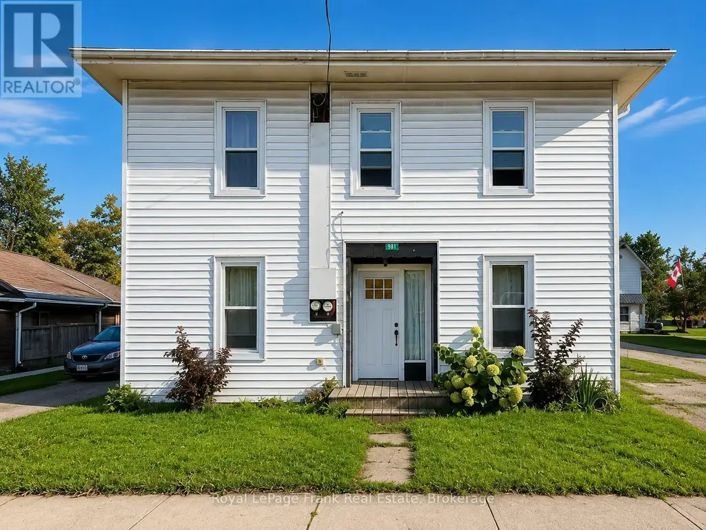 981 Eldon Road, Kawartha Lakes (Oakwood)