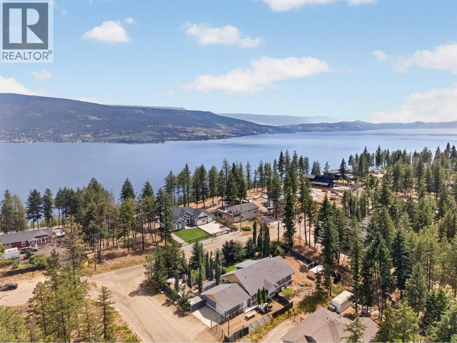 Photo of Listing #10395772