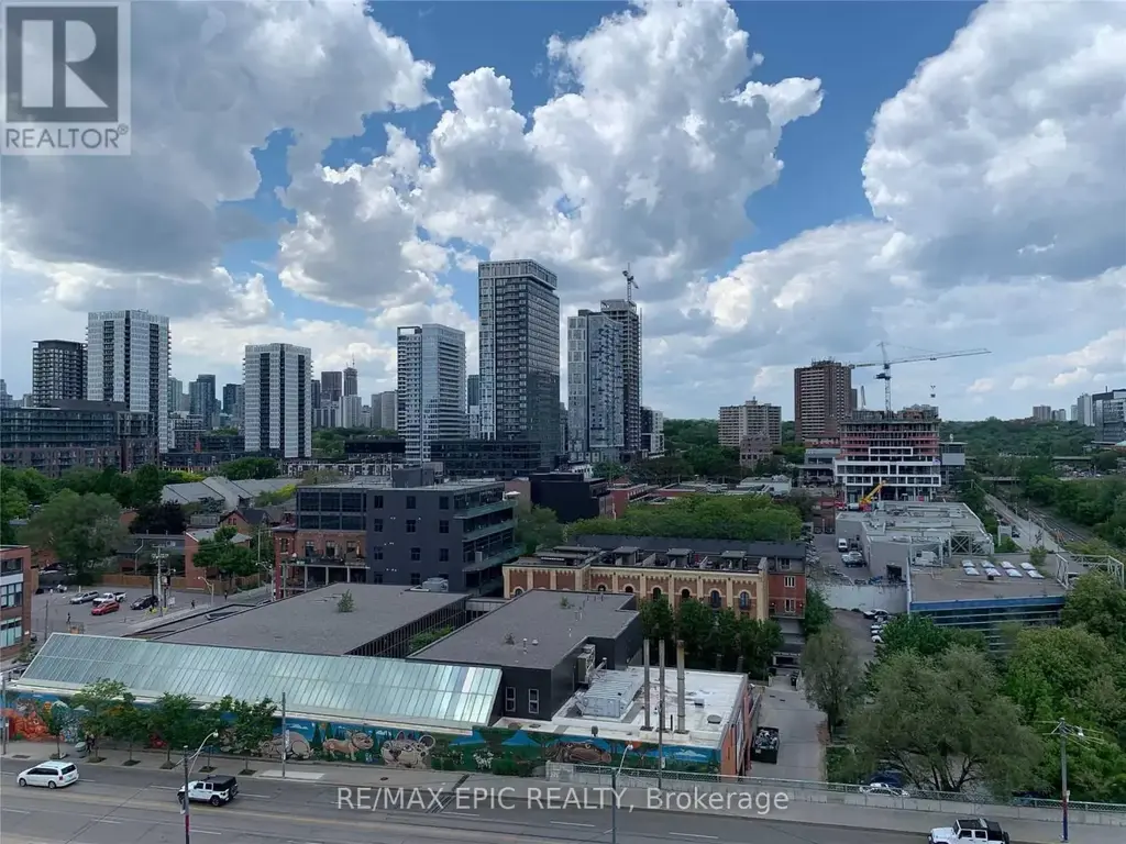 1003 - 51 Trolley Crescent, Toronto (Moss Park)