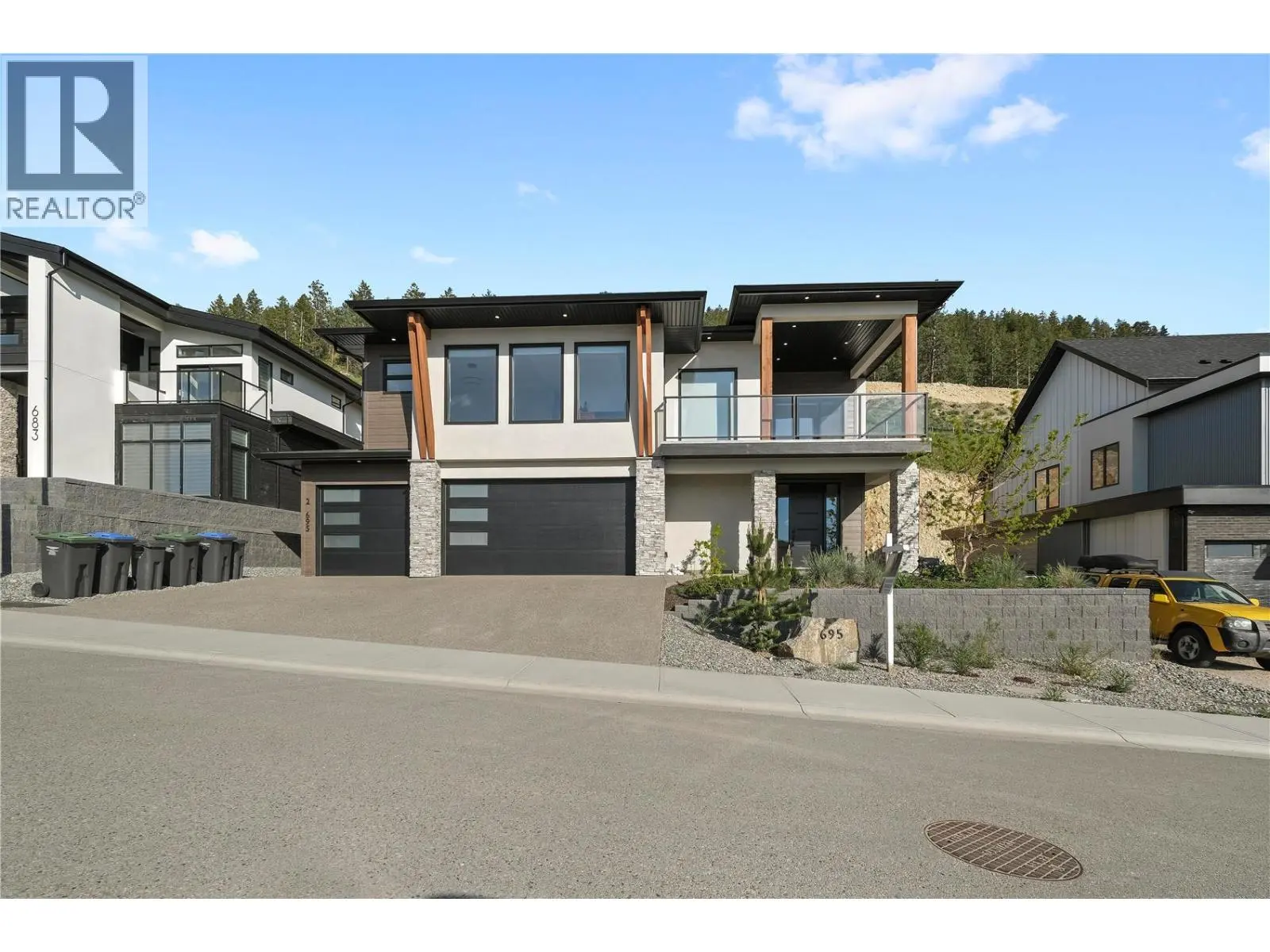 695 Deans Drive. Kelowna, British Columbia