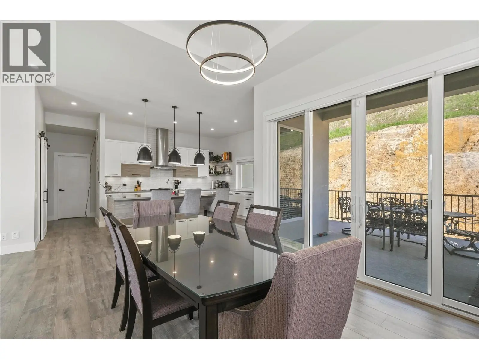 695 Deans Drive. Kelowna, British Columbia