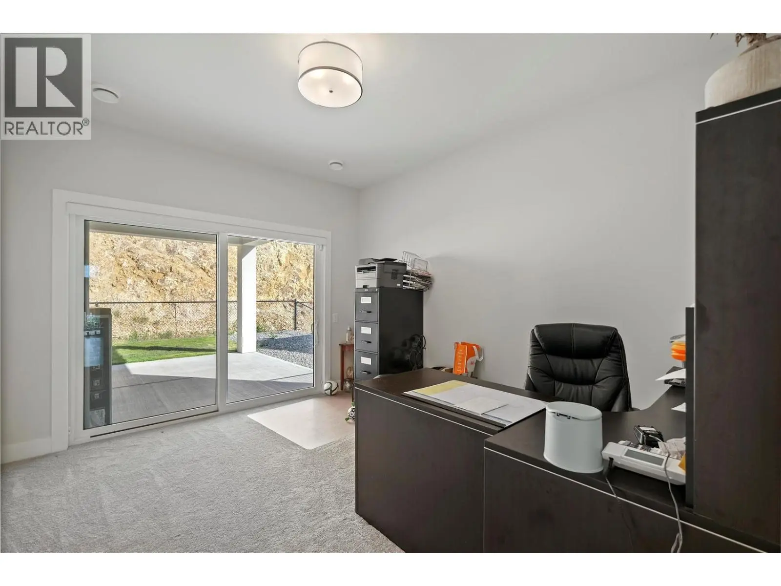 695 Deans Drive. Kelowna, British Columbia