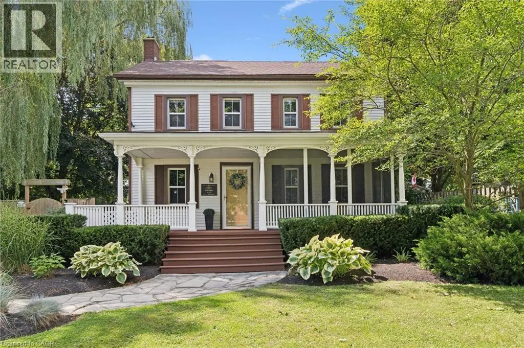 318 Guelph Avenue, Cambridge