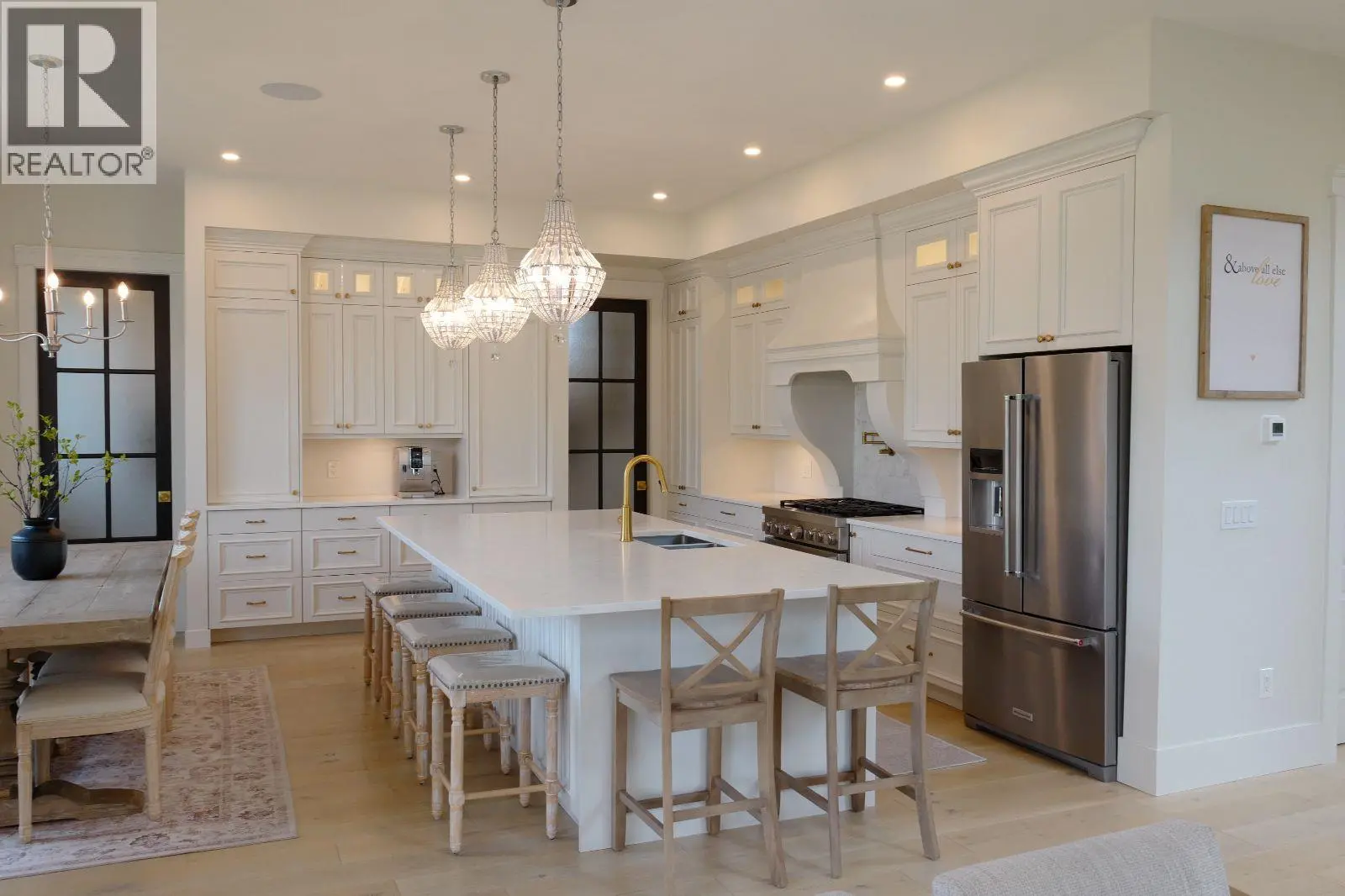 1907 Hemmerling Court. Kelowna, British Columbia