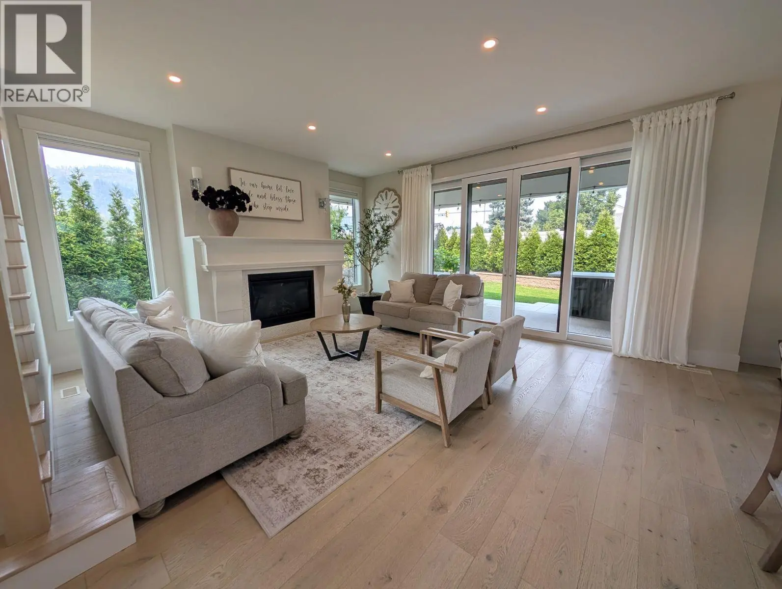 1907 Hemmerling Court. Kelowna, British Columbia