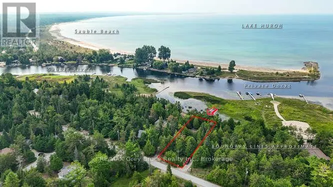 269 Ogimah Road, South Bruce Peninsula