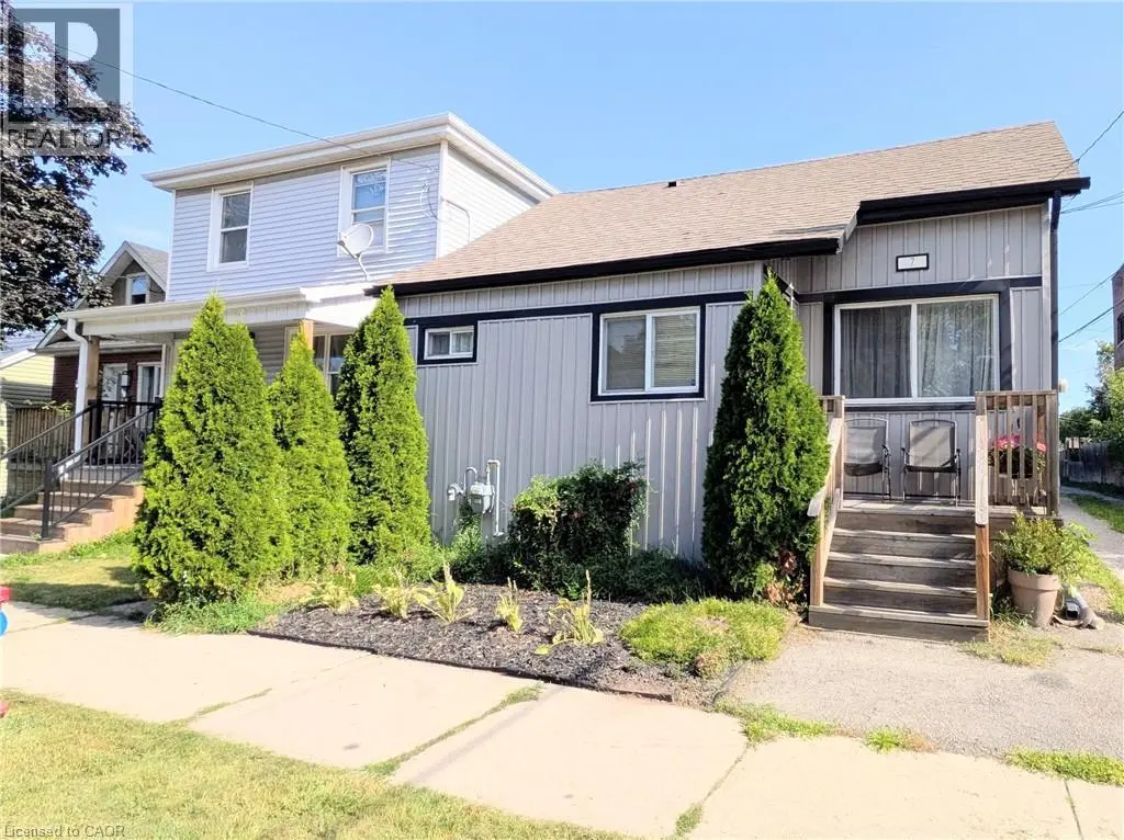 7 Campbell Avenue, Hamilton