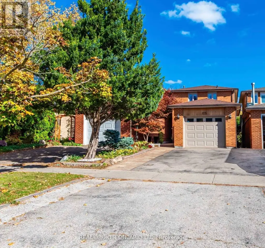 125 Kersey Crescent, Richmond Hill (North Richvale)
