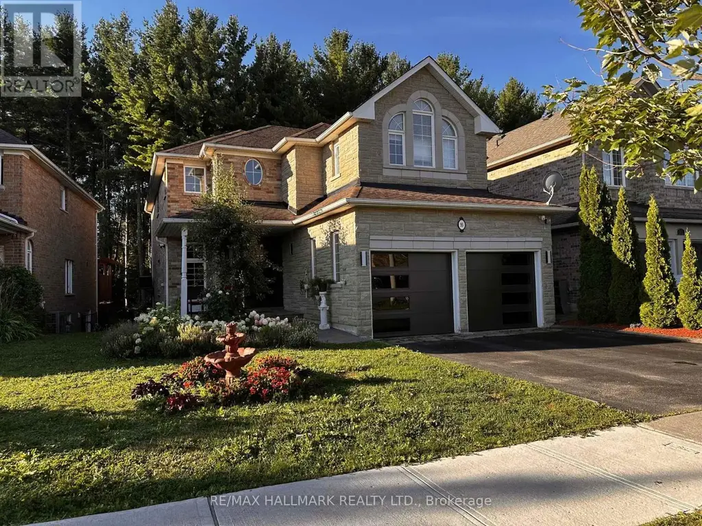 95 Worthington Avenue, Richmond Hill (Oak Ridges Lake Wilcox)