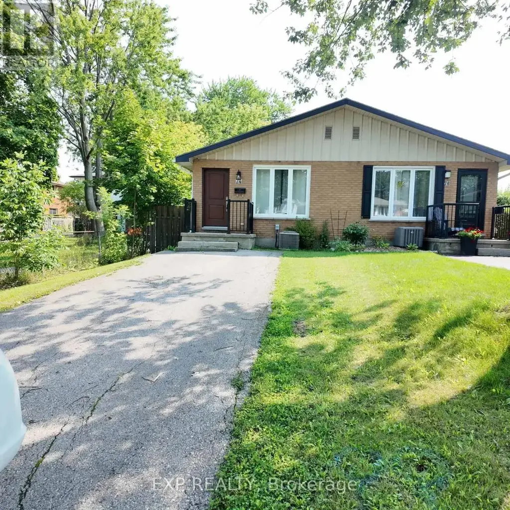 Upper - 74 Almond Road, London South (South T)
