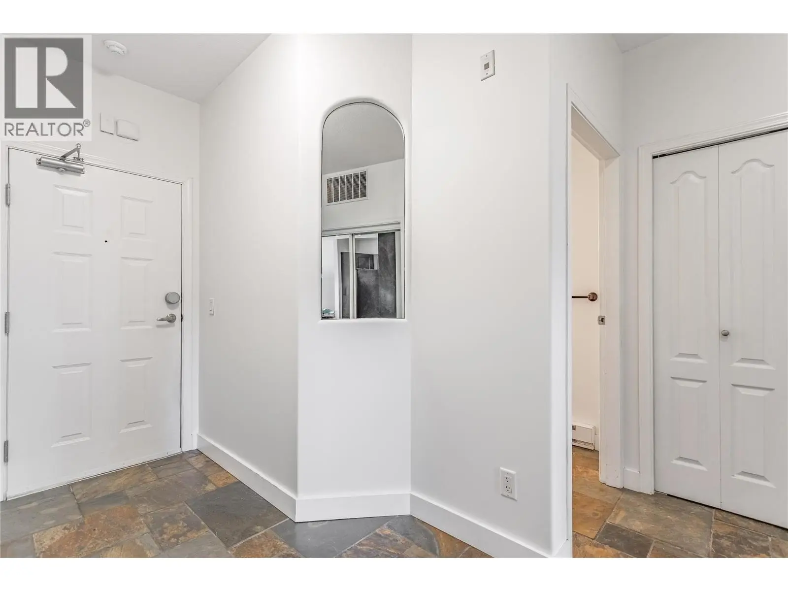 2300 Benvoulin Road Unit# 103. Kelowna, British Columbia