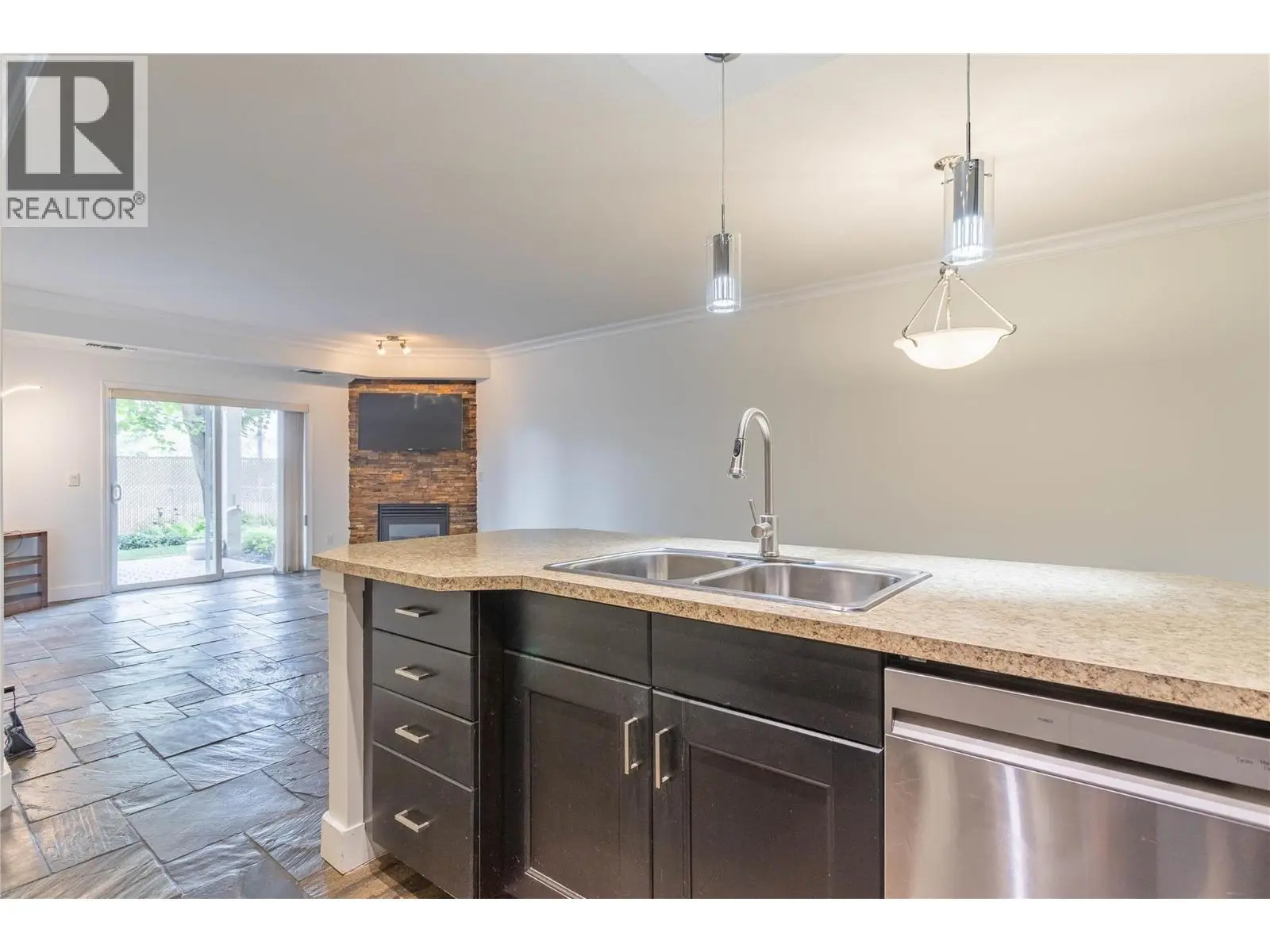 2300 Benvoulin Road Unit# 103. Kelowna, British Columbia