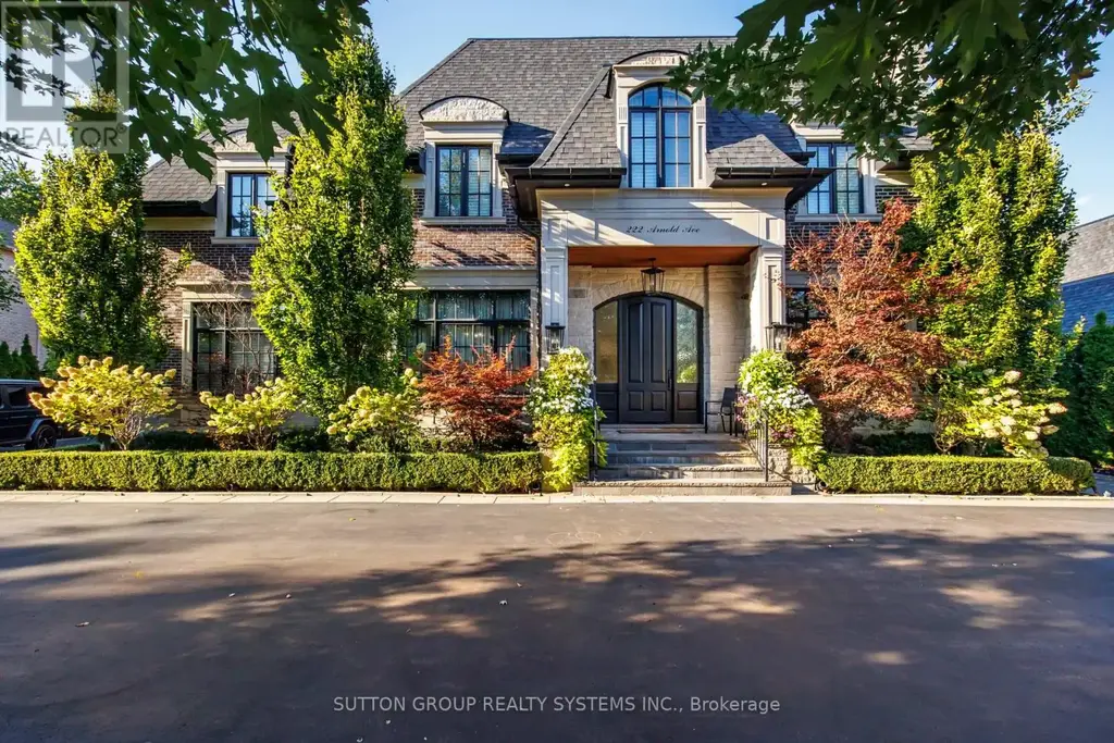 222 Arnold Avenue, Vaughan (Crestwood-Springfarm-Yorkhill)