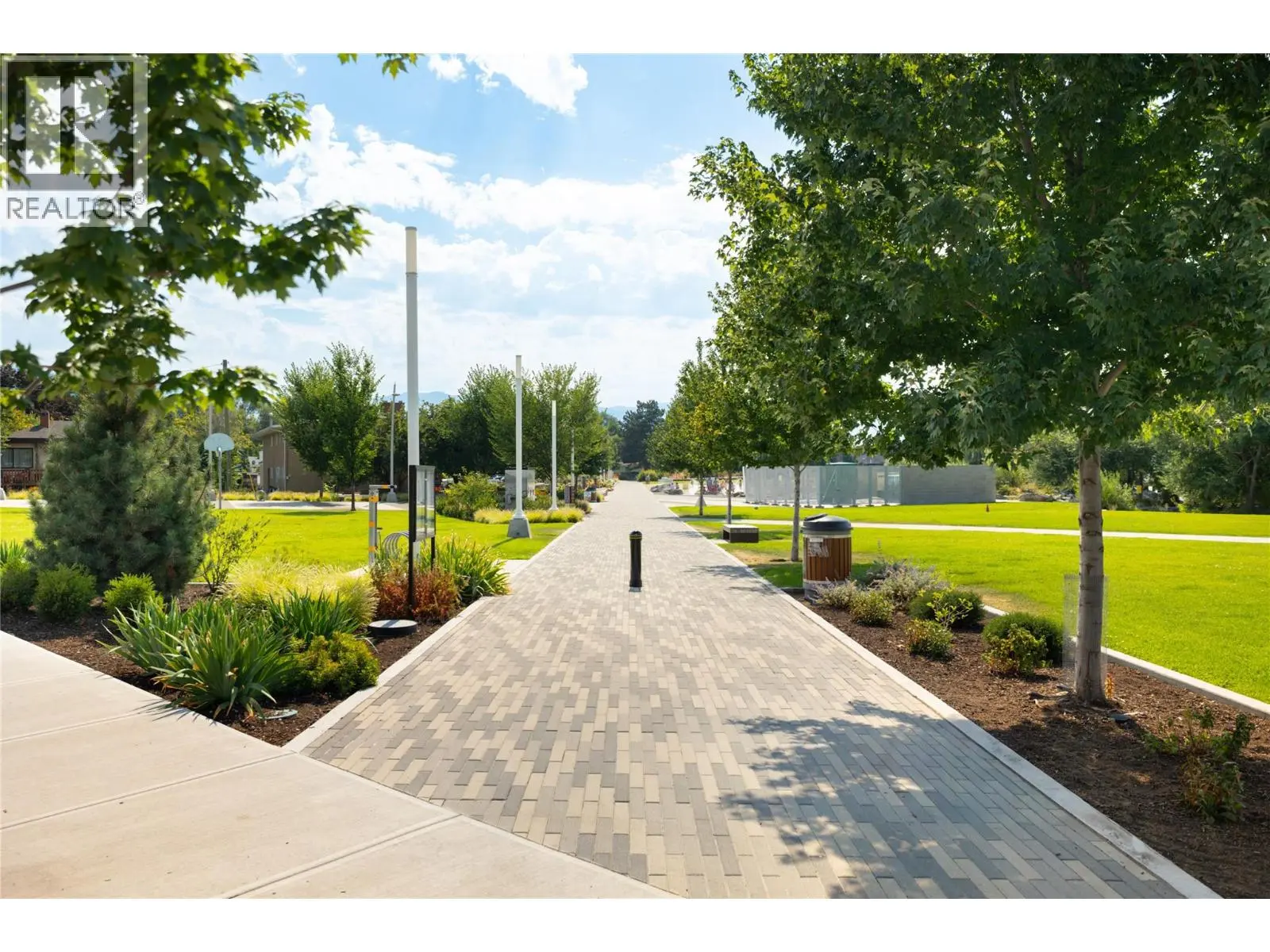 3051 Abbott Street Unit# 401. Kelowna, British Columbia