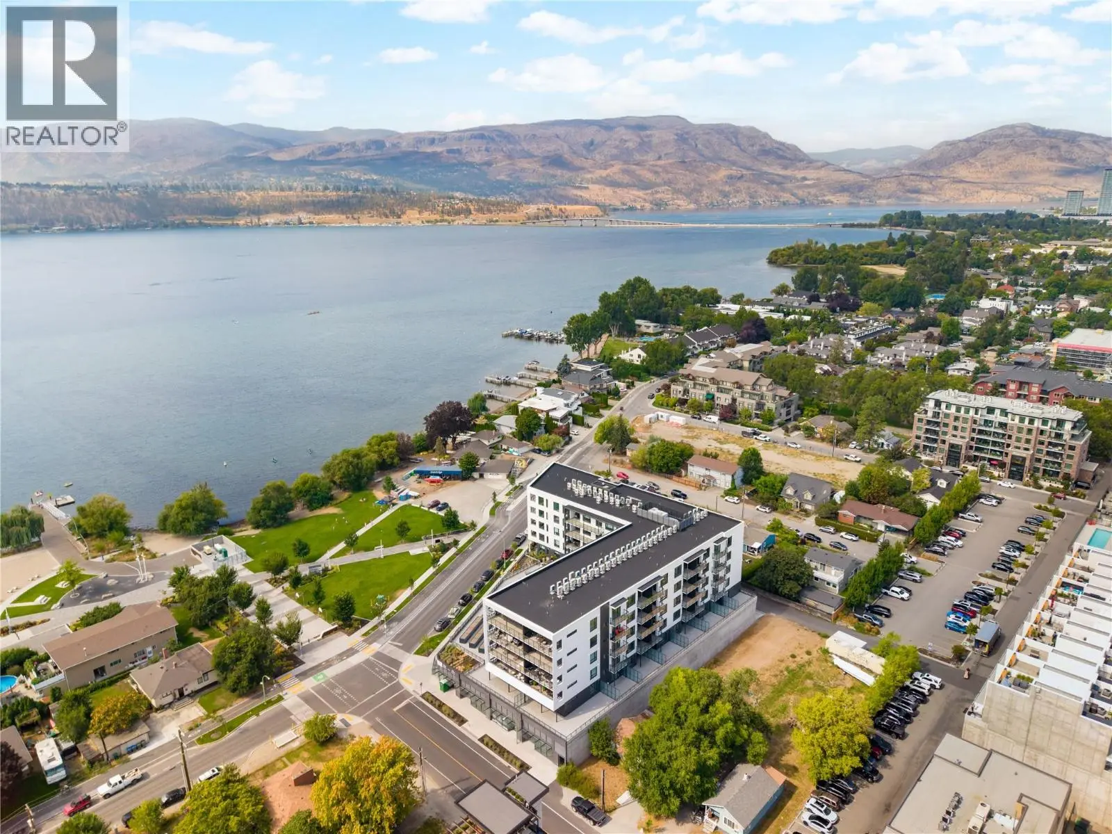 3051 Abbott Street Unit# 401. Kelowna, British Columbia