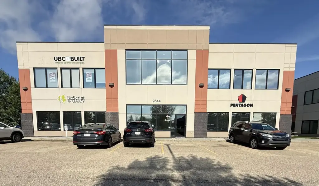 206, 2544 Ellwood Drive Sw, Edmonton
