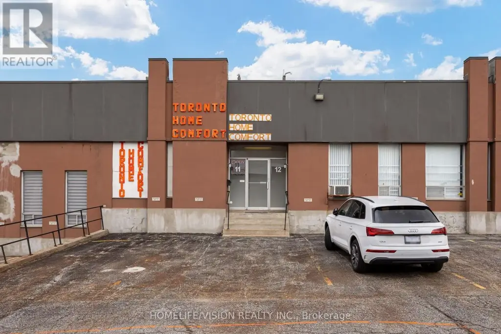 18 - 70 Don Park Road, Markham (Milliken Mills West)