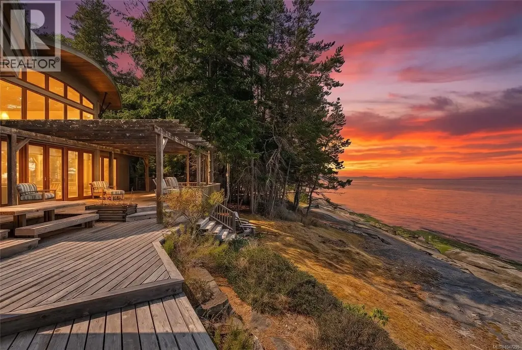 2-37 Salamanca Rd, Galiano Island