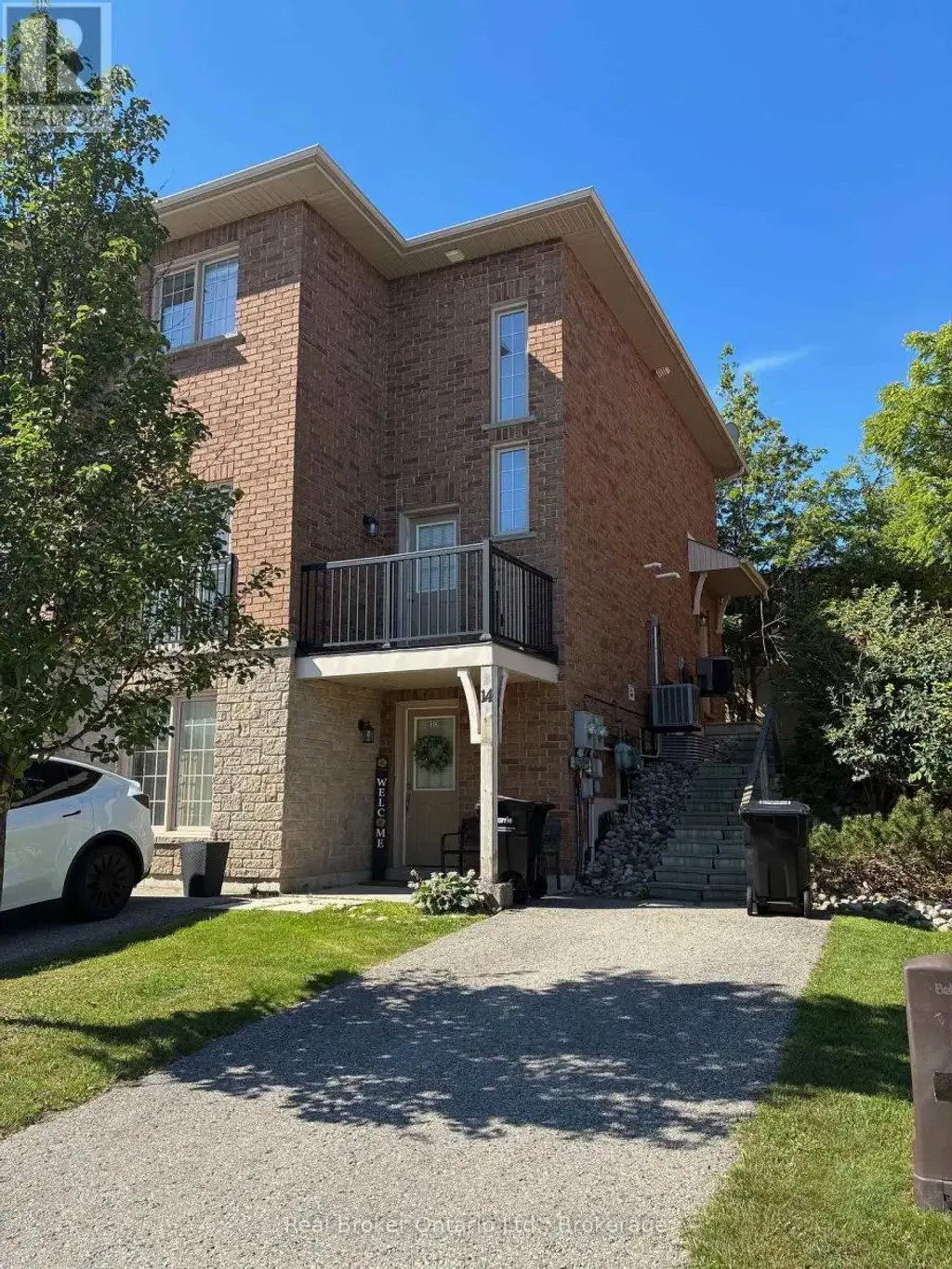 13 - 175 Stanley Street, Barrie (East Bayfield)