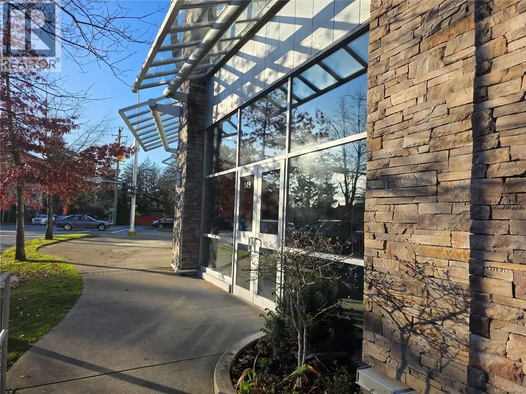 149 2745 Veterans Memorial Pkwy, Langford