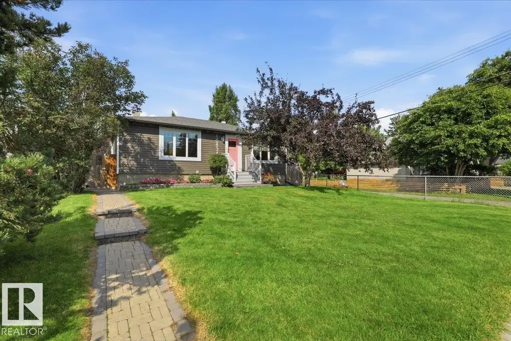 10834 134 St Nw, Edmonton