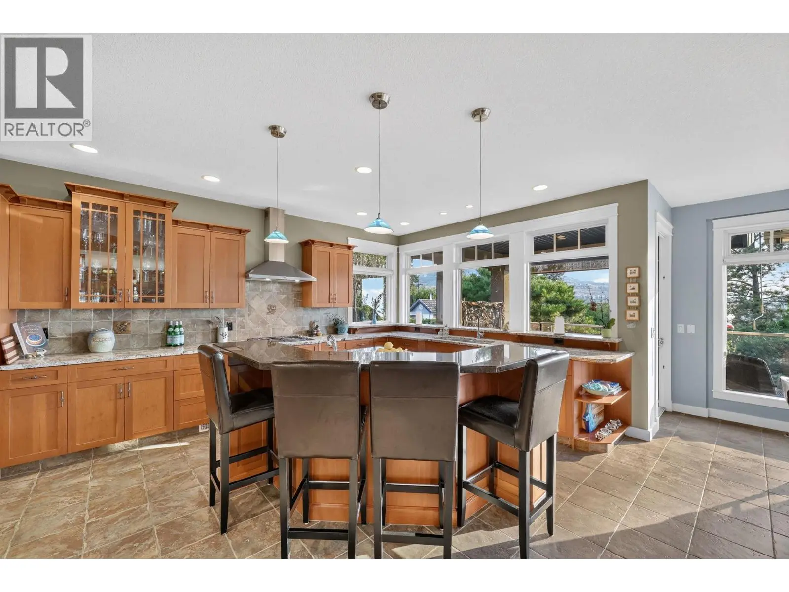 4780 Westridge Drive. Kelowna, British Columbia