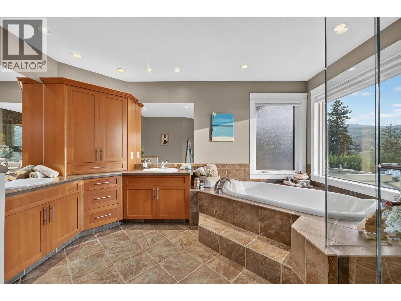 4780 Westridge Drive. Kelowna, British Columbia
