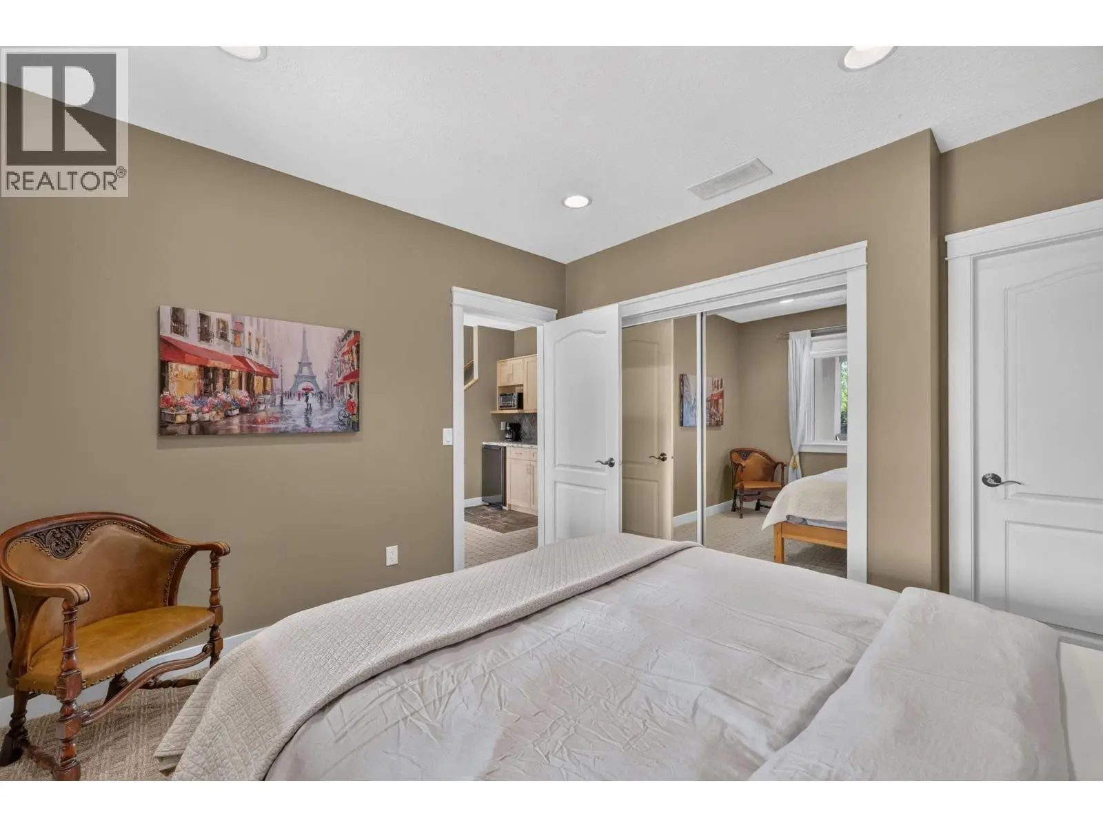 4780 Westridge Drive. Kelowna, British Columbia