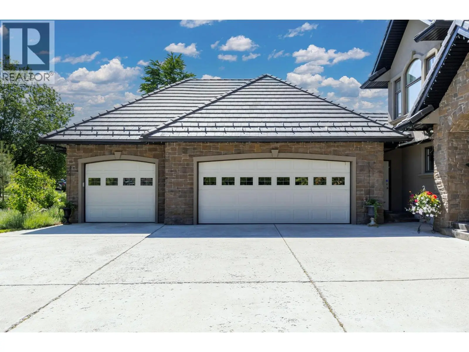 4780 Westridge Drive. Kelowna, British Columbia