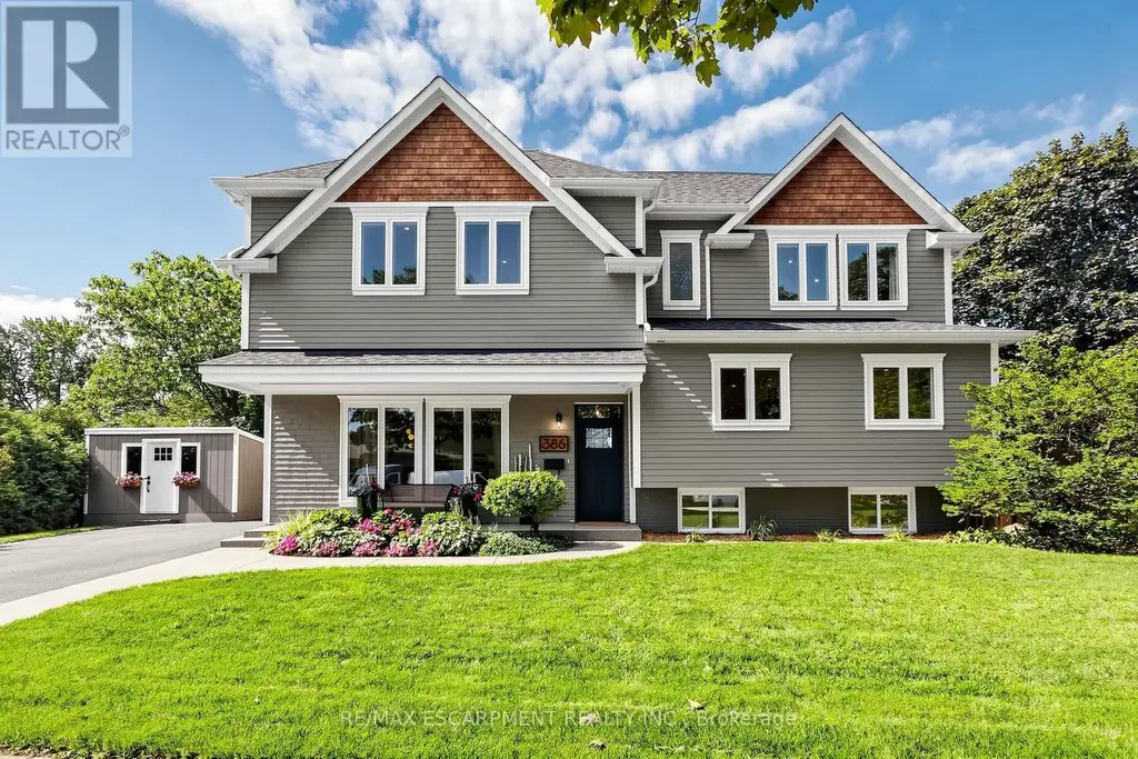 386 Cosburn Crescent, Burlington (Shoreacres)