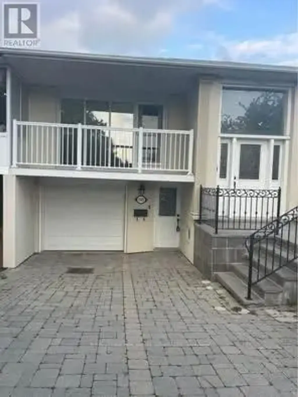 3589 Birchmeadow Crescent, Mississauga (Applewood)