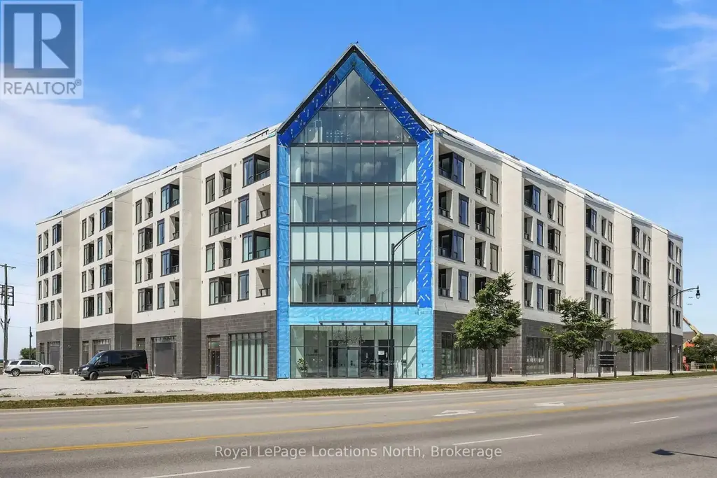 31 Huron, Unit 208 Street, Collingwood