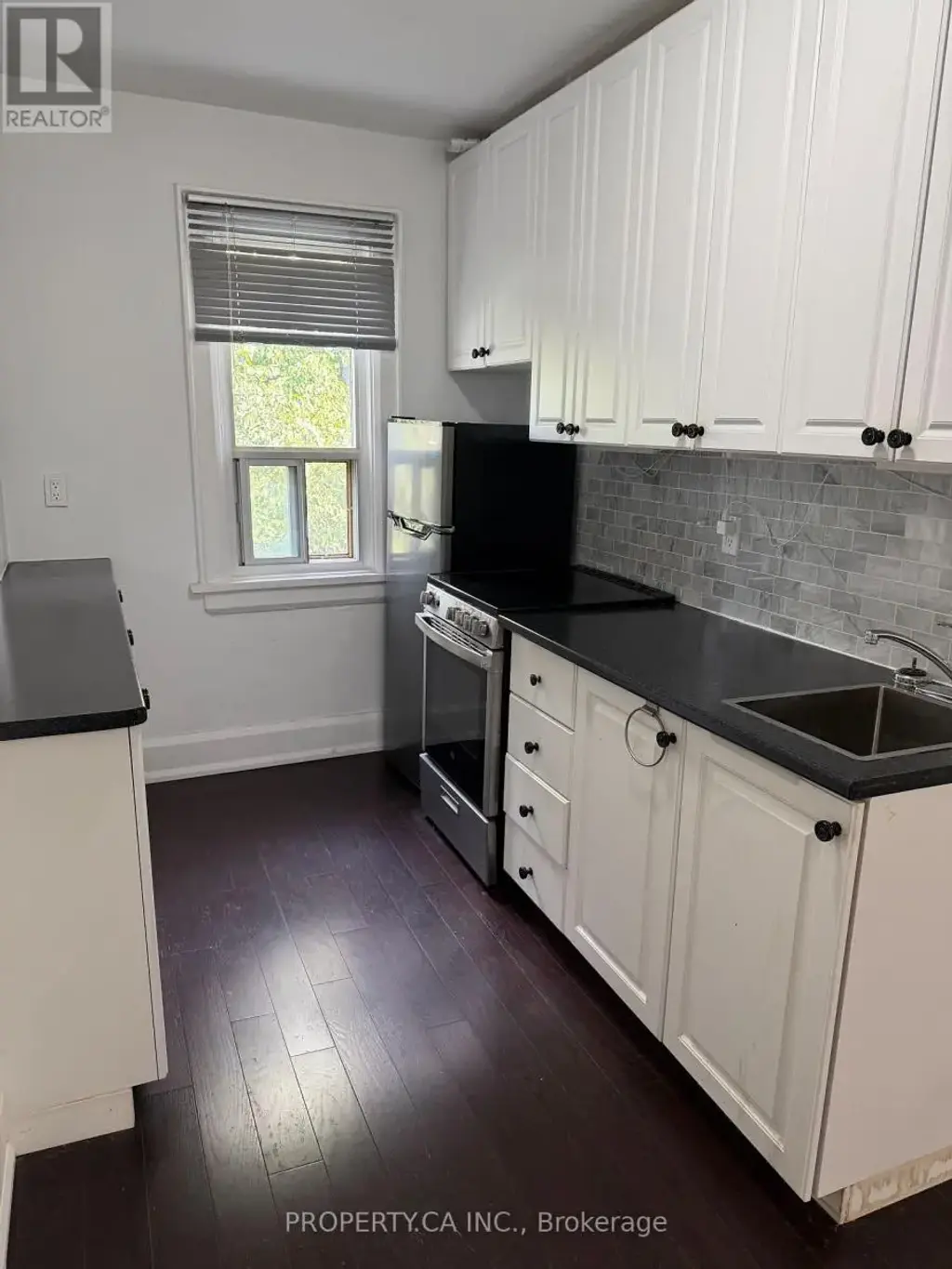 32 - 849 Broadview Avenue E, Toronto (Playter Estates-Danforth)